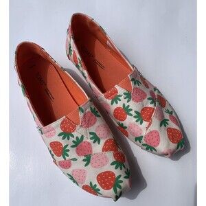 TOMS Limited Edition STRAWBERRY Print Shoes Flats Women’s Sz 8.5 Clean Whimsical
